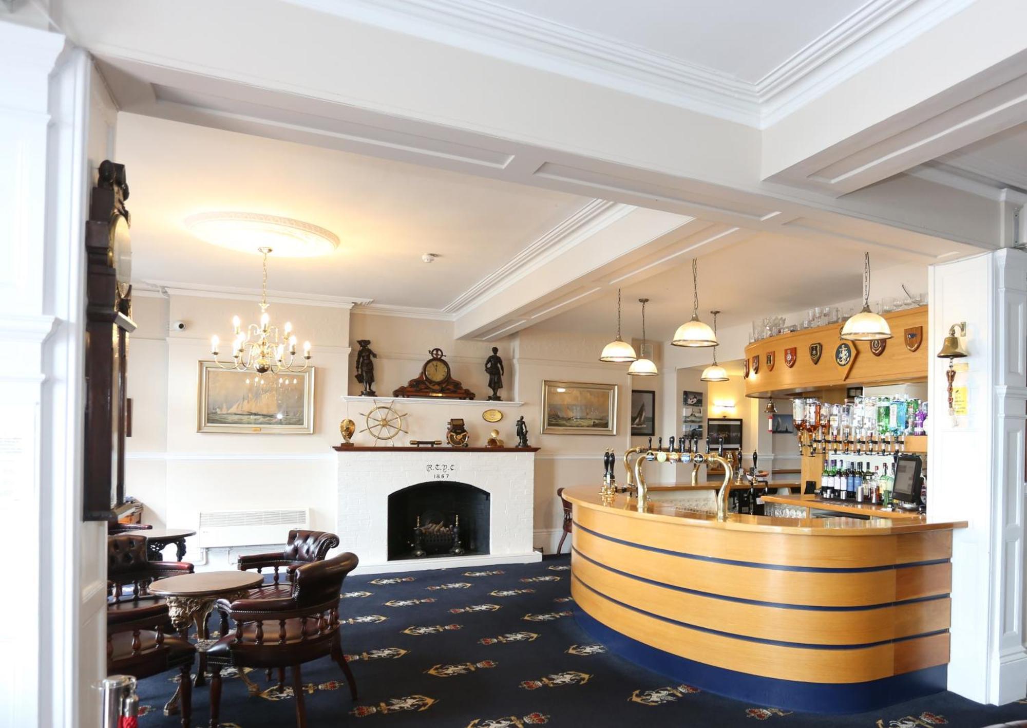 Royal Temple Yacht Club Hotel Ramsgate Exterior foto
