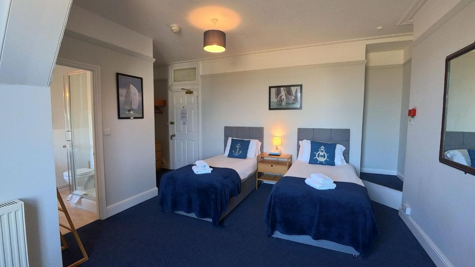 Royal Temple Yacht Club Hotel Ramsgate Exterior foto