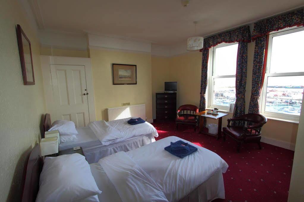 Royal Temple Yacht Club Hotel Ramsgate Exterior foto